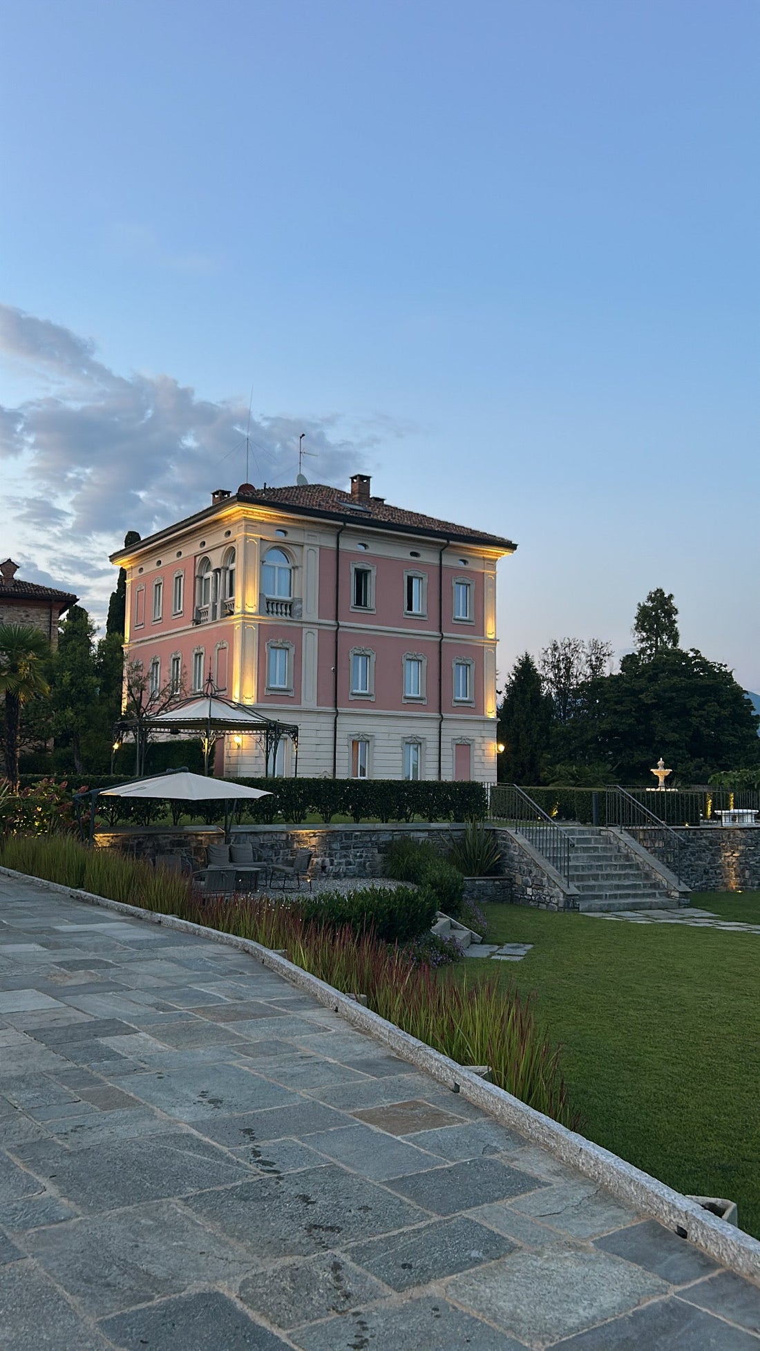 Tecnologia e Intelligenza Estetica: il futuro si accende al Castello di Casiglio
